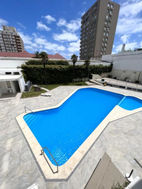 Hotel Peninsula